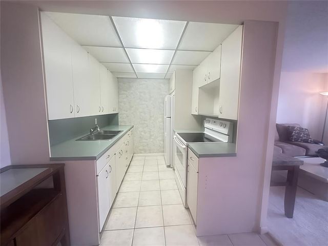 4037 HARWOOD D, Deerfield Beach, FL 33442