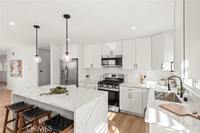 6027 Daisy Place, San Diego, CA 92114