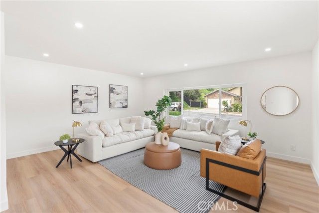 6027 Daisy Place, San Diego, CA 92114