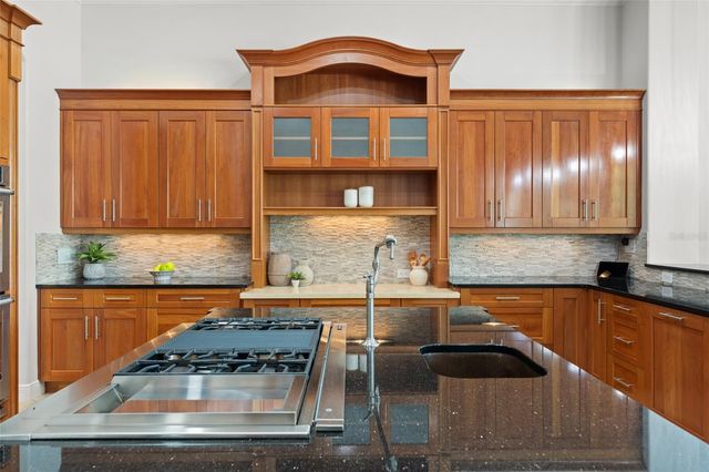 9713 ENDICOTT COURT, Windermere, FL 34786