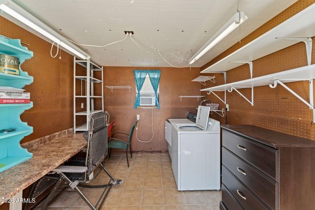 21300 W OUTLAW Drive, Congress, AZ 85332