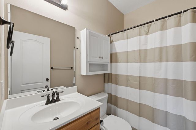 1813 N 7th Avenue, Ozark, MO 65721