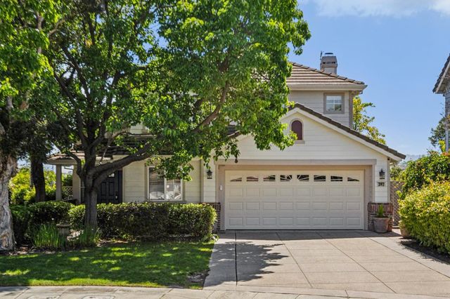 392 Saint Martin Drive, Redwood Shores, CA 94065