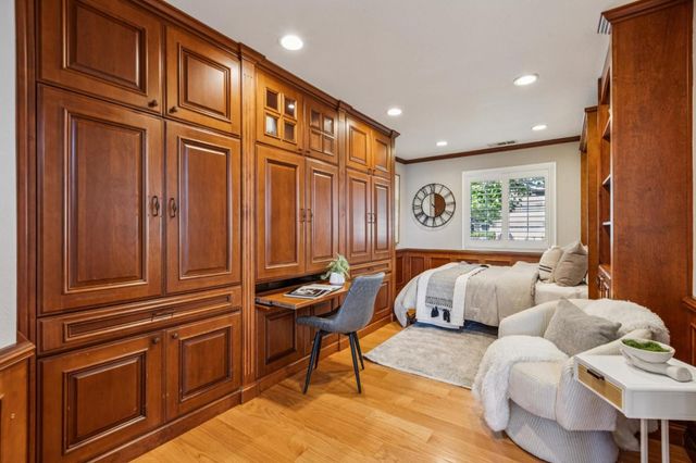 392 Saint Martin Drive, Redwood Shores, CA 94065