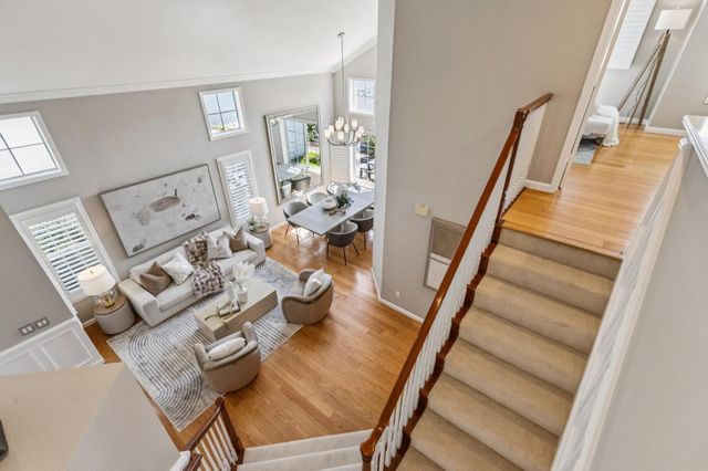 392 Saint Martin Drive, Redwood Shores, CA 94065