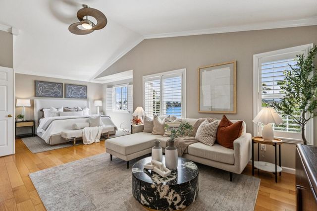 392 Saint Martin Drive, Redwood Shores, CA 94065