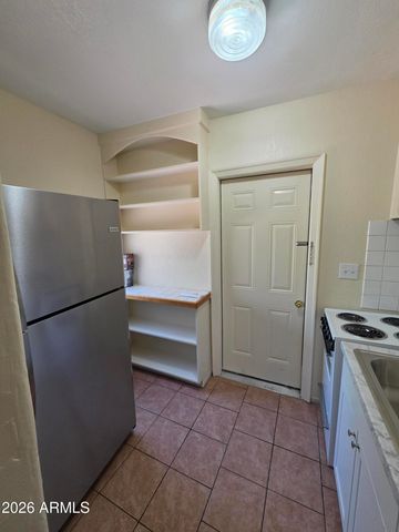 521 W 5th Street, Tempe, AZ 85281