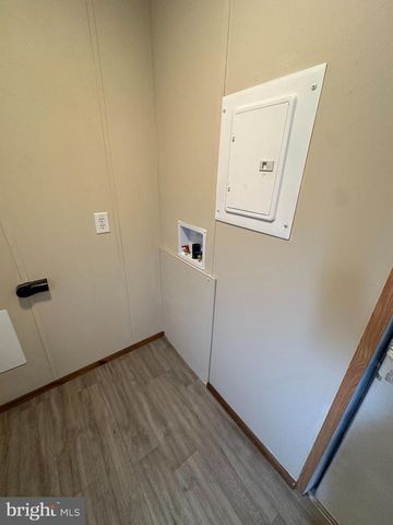 52 LORI CIR, Mechanicsburg, PA 17050