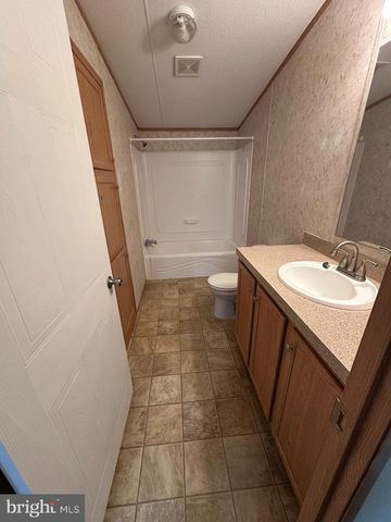 52 LORI CIR, Mechanicsburg, PA 17050