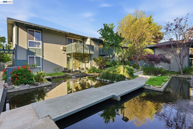 1036 Oak Grove Rd 137, Concord, CA 94518