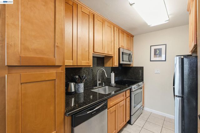 1036 Oak Grove Rd 137, Concord, CA 94518