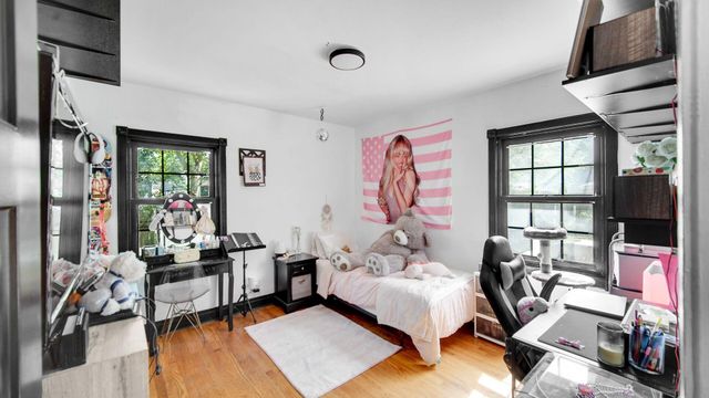 9041 Revere Court, Munster, IN 46321