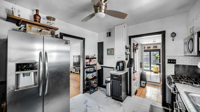 9041 Revere Court, Munster, IN 46321