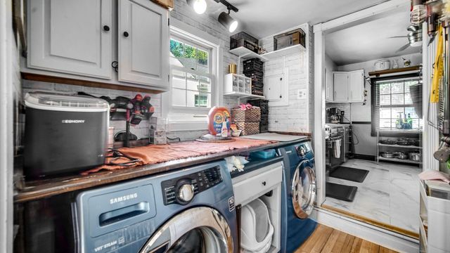 9041 Revere Court, Munster, IN 46321