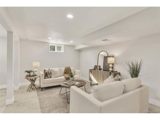 2618 S Pennsylvania St, Denver, CO 80210