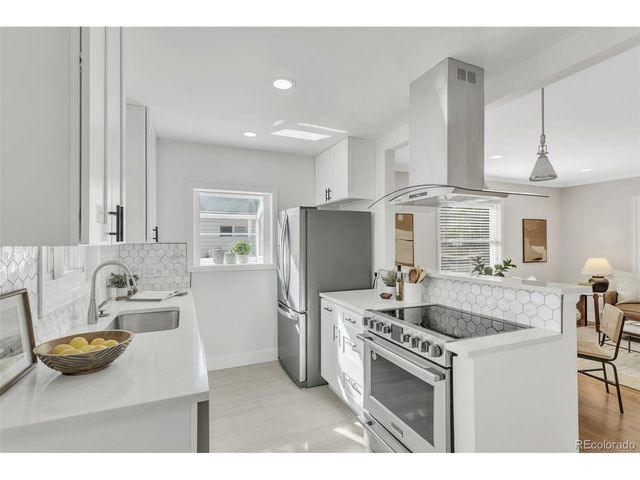 2618 S Pennsylvania St, Denver, CO 80210