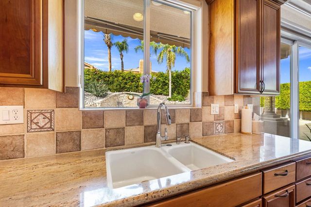 48521 Olympic Drive, Palm Desert, CA 92260