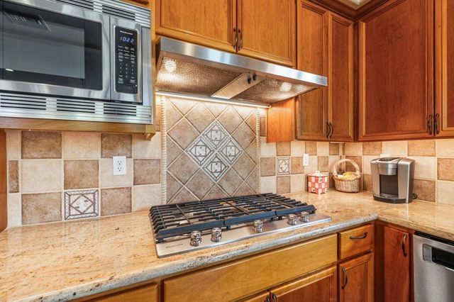 48521 Olympic Drive, Palm Desert, CA 92260