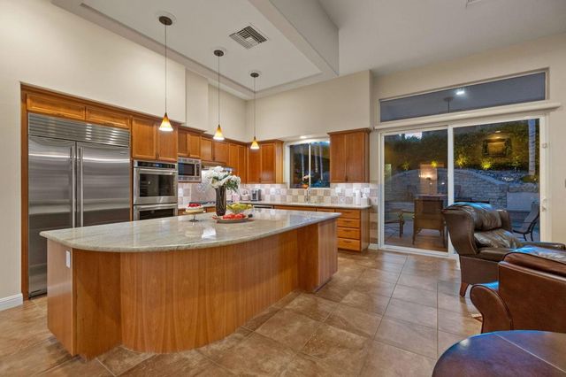 48521 Olympic Drive, Palm Desert, CA 92260