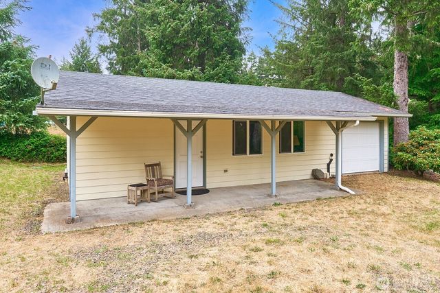 31523 Sandridge Road, Ocean Park, WA 98640