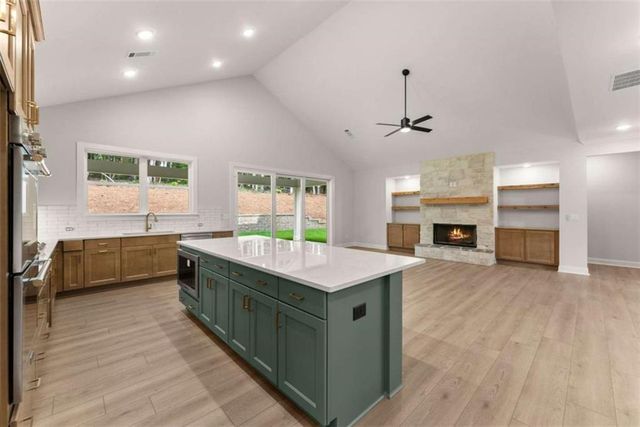 708 Plum Lane, Clarkesville, GA 30523