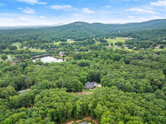 708 Plum Lane, Clarkesville, GA 30523