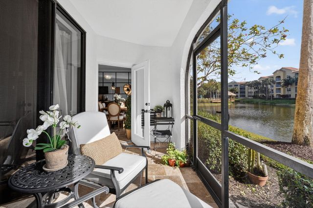 100 Uno Lago Drive 103, Juno Beach, FL 33408