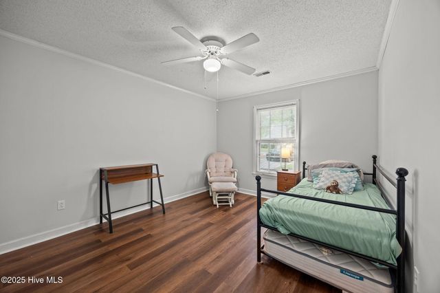 602 King Arthur Road, Greenville, NC 27858