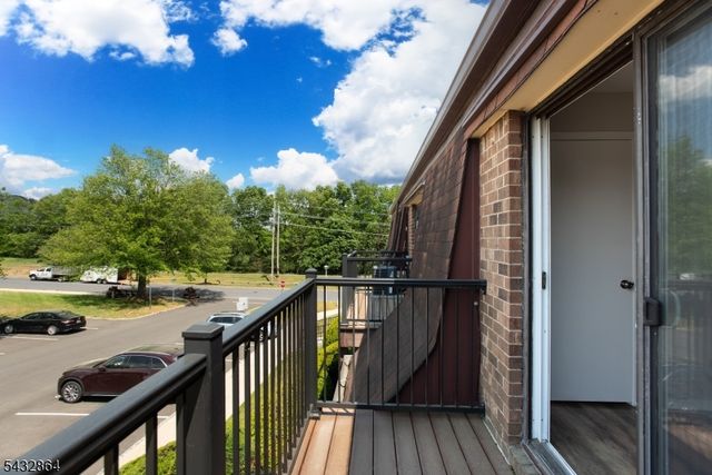 504 Nottingham Way 504, Raritan Twp., NJ 08822