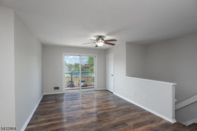 504 Nottingham Way 504, Raritan Twp., NJ 08822