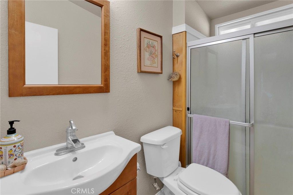 Image 27 of property listing at 10532 Acanthus Street, Phelan, CA 92371