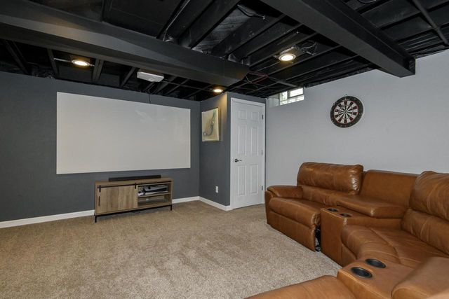 1109 Lawndale AVENUE, Waukesha, WI 53188