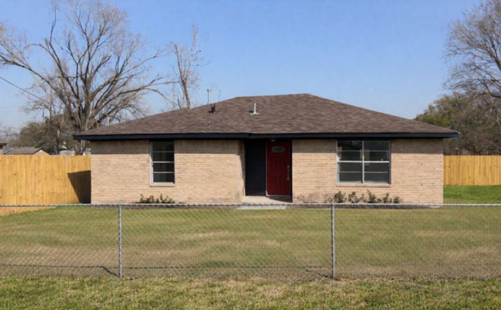 8015 Howton Street, Houston, TX 77028