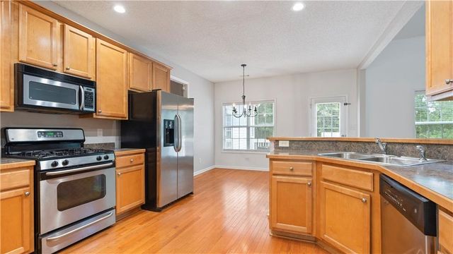 91 Medallion Park, Newnan, GA 30265