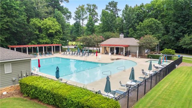 91 Medallion Park, Newnan, GA 30265