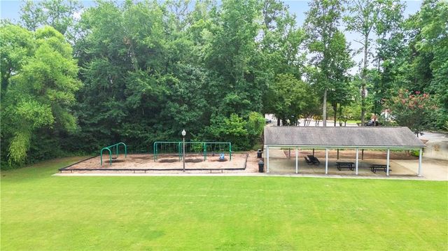 91 Medallion Park, Newnan, GA 30265