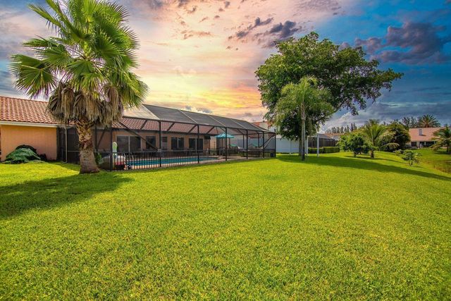 20725 Waters Edge Court, Boca Raton, FL 33498