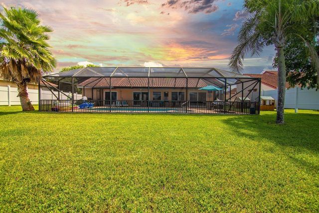 20725 Waters Edge Court, Boca Raton, FL 33498