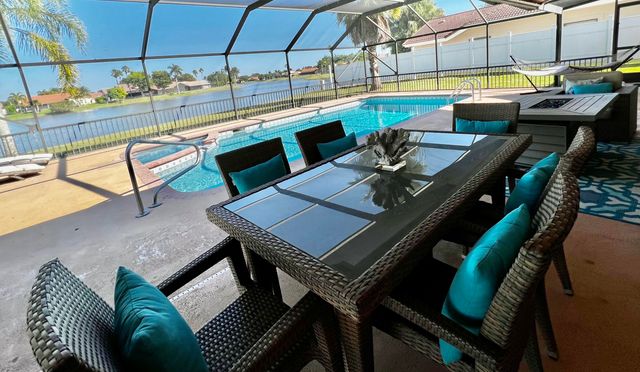 20725 Waters Edge Court, Boca Raton, FL 33498