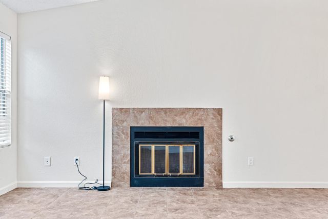 904 W Union Ave, Modesto, CA 95356