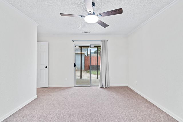 904 W Union Ave, Modesto, CA 95356