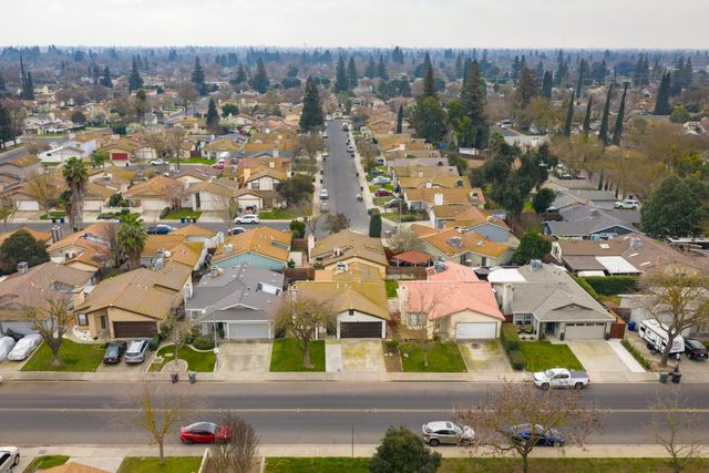 904 W Union Ave, Modesto, CA 95356