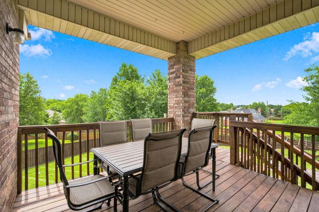 2418 W Crestwood Street, Ozark, MO 65721
