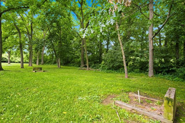 2418 W Crestwood Street, Ozark, MO 65721