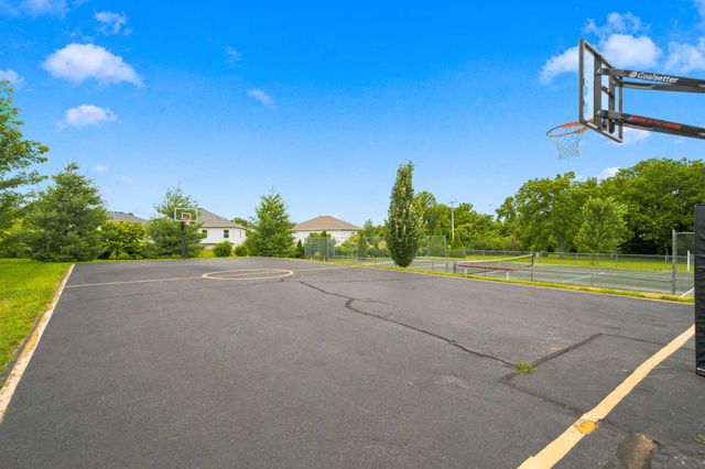 2418 W Crestwood Street, Ozark, MO 65721