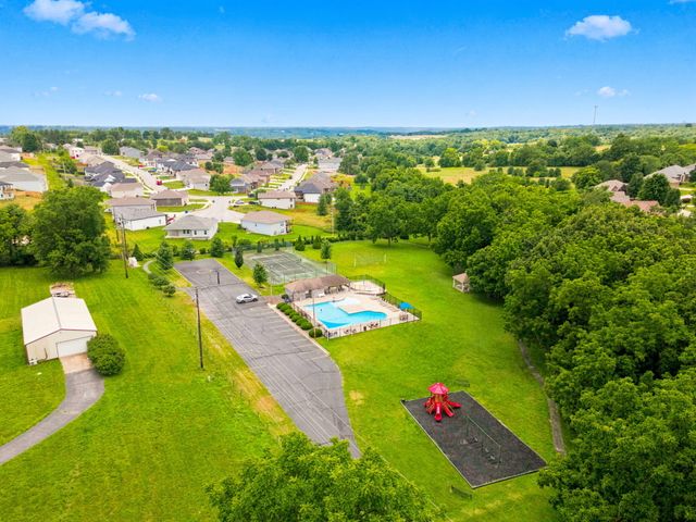 2418 W Crestwood Street, Ozark, MO 65721
