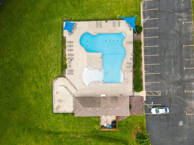 2418 W Crestwood Street, Ozark, MO 65721