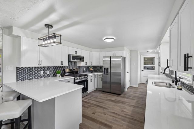 723 Bauer Street, Wisconsin Dells, WI 53965