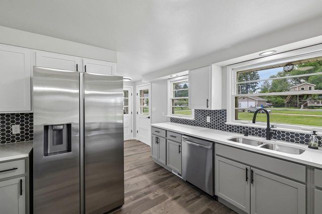 723 Bauer Street, Wisconsin Dells, WI 53965