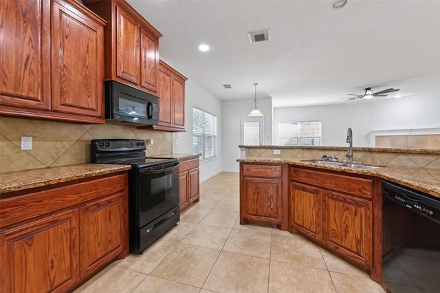 9006 San Saba Way, Willis, TX 77378